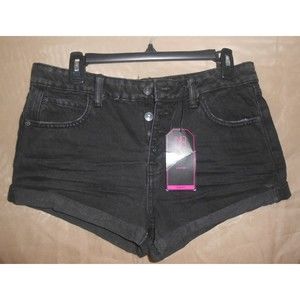 NWT Black No Boundaries Button Down Low Rise Shorty Shorts Sz. 11